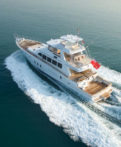 Yacht Rental in Dubai Marina & JBR